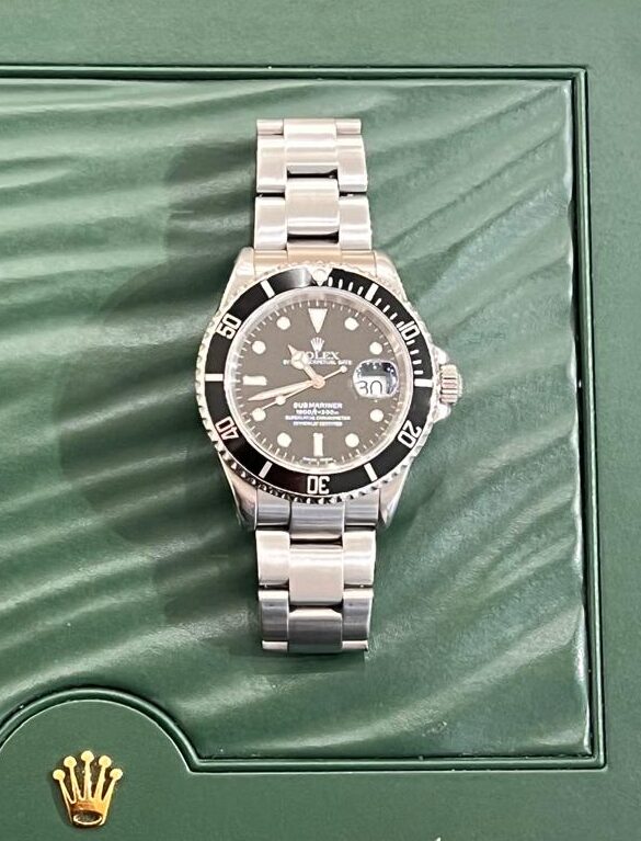 Rolex Submariner Date| 16610