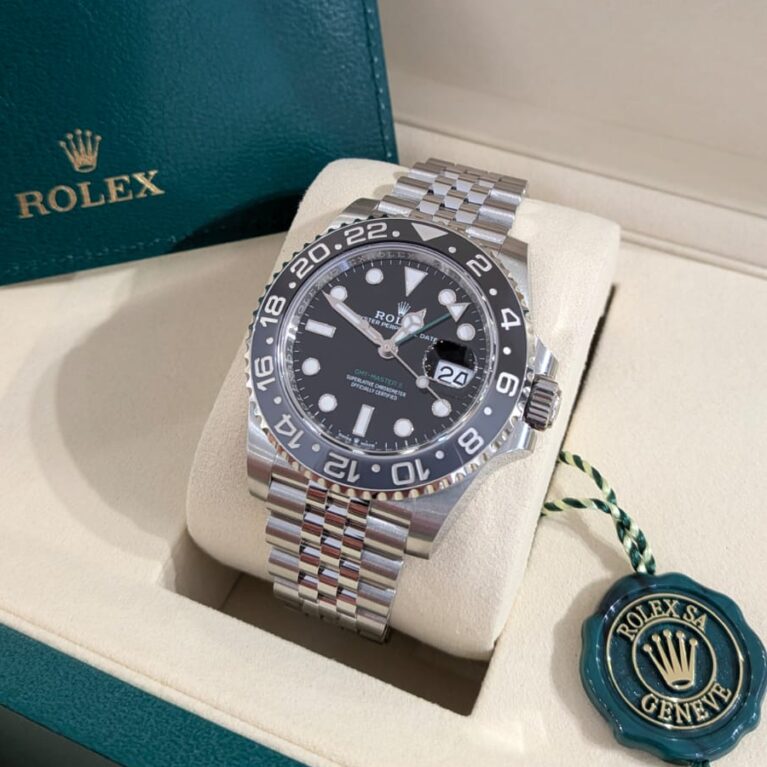 Rolex GMT-Master II Bruce Wayne | 126710GRNR