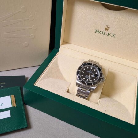 Rolex Submariner Date  |116610LN