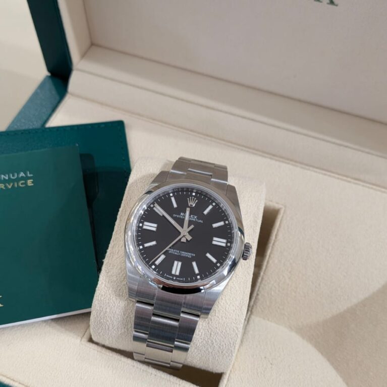 Rolex Oyster Perpetual 41mm Black Dial|124300