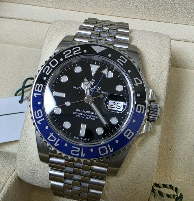 Rolex GMT Master II Batgirl |126710BLNR